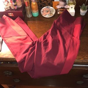 Red lululemon leggings
